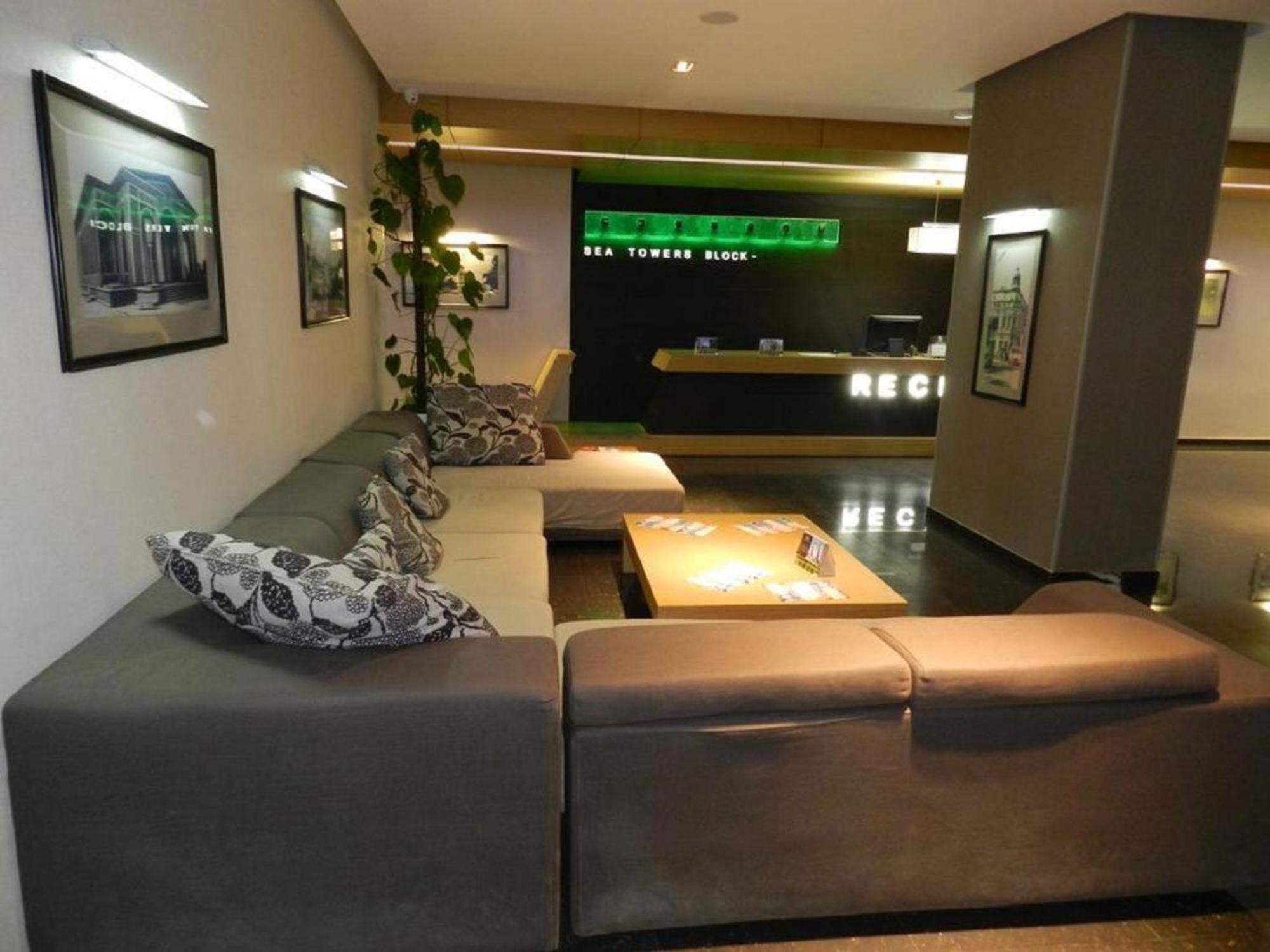 Apart Hotel Black Sea Towers Батуми Экстерьер фото